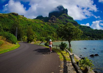 Estrada costeira de BoraBora